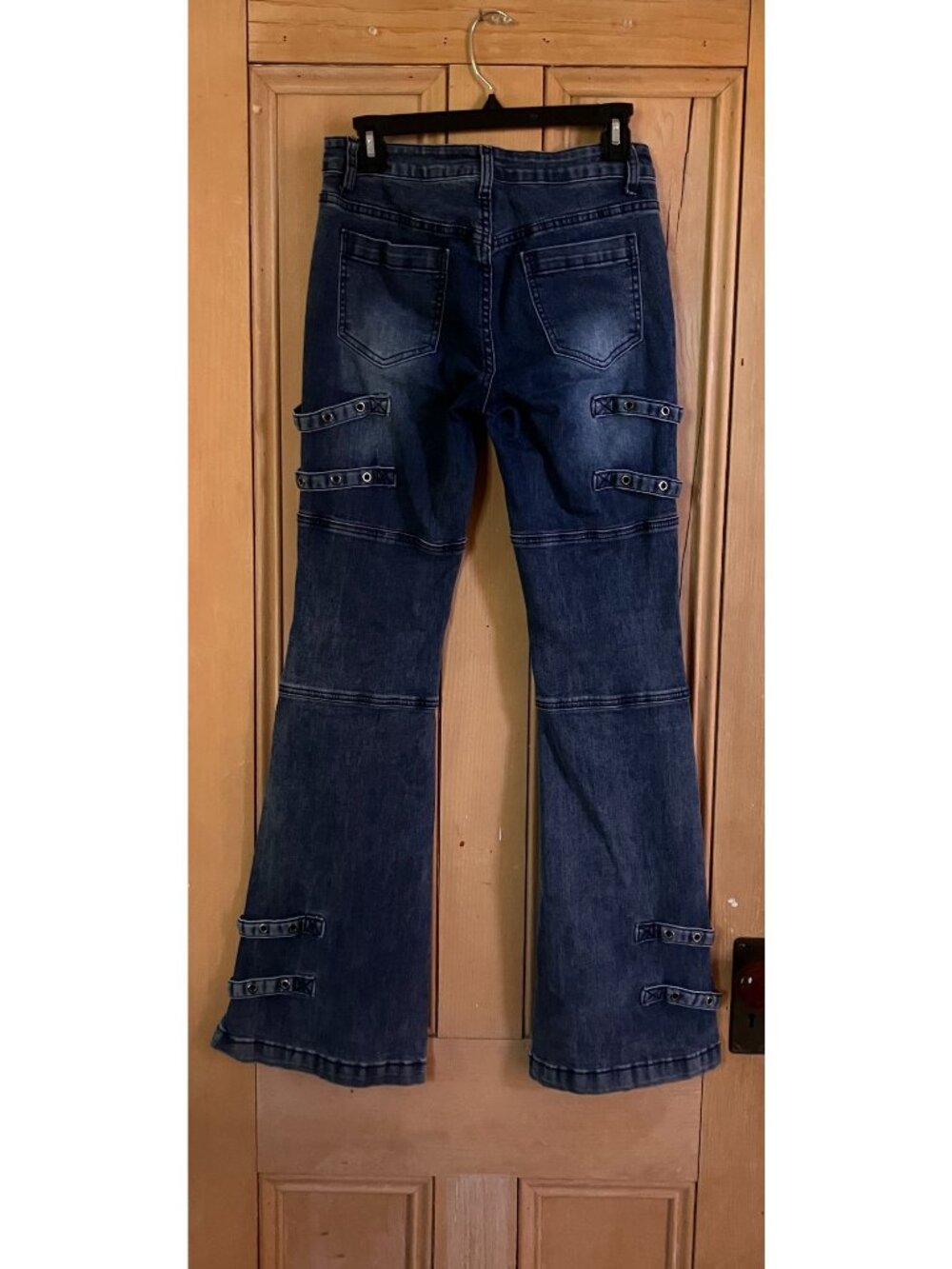 Hot Topic Womens Grommet Suspended Flare Punk Jeans Size 7 Juniors Blue AN EXC - Picture 6 of 12